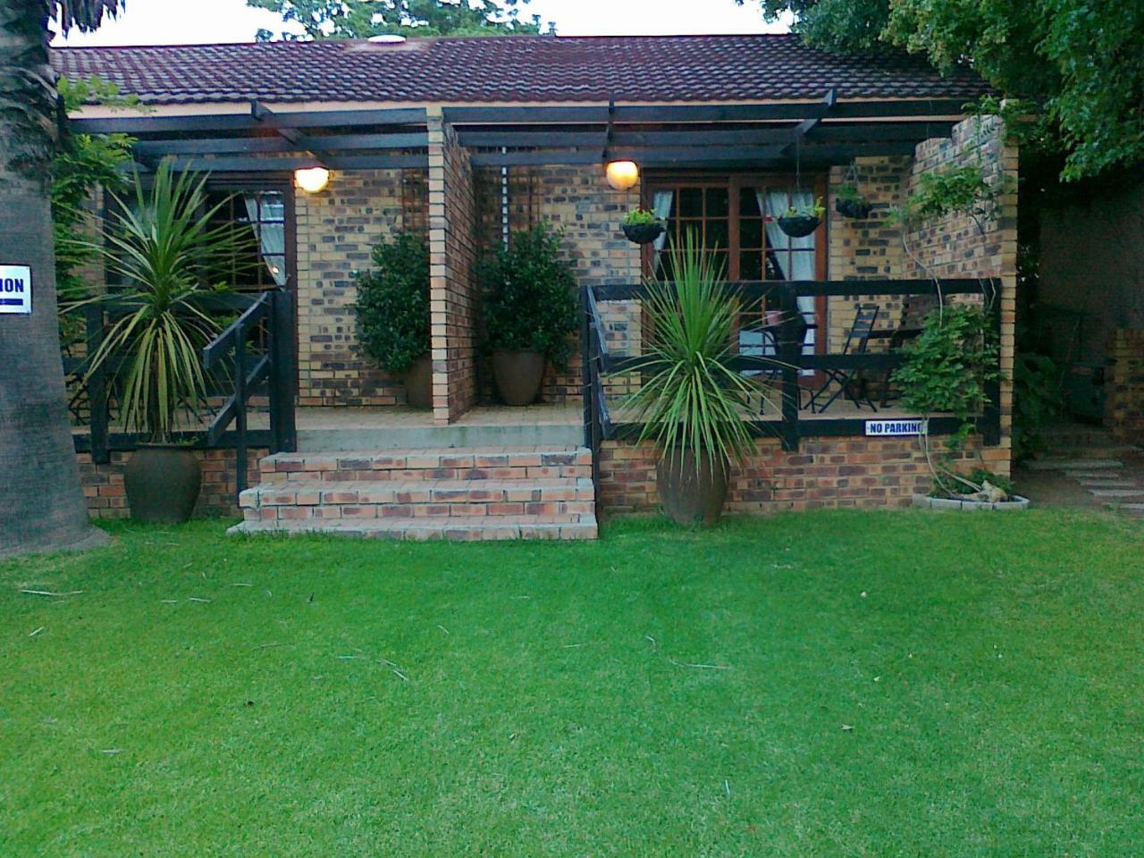 Khokha Moya Guesthouse Ermelo Exterior foto